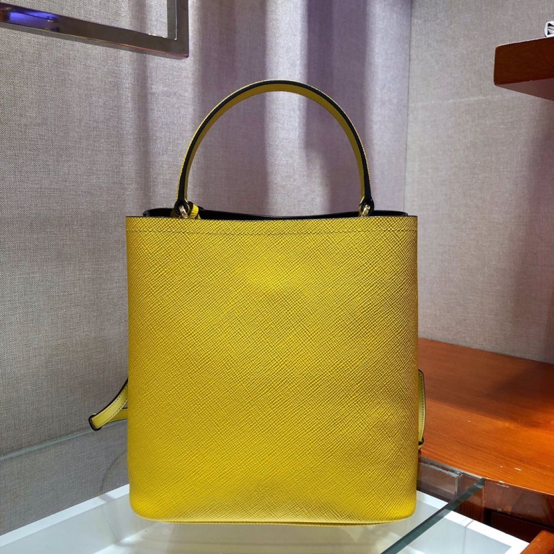 Pra*a top handle bags